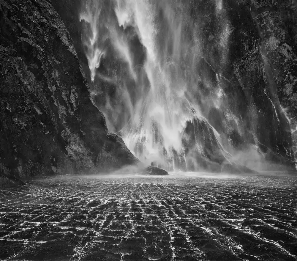 Zhang, Yan: Milford Sound-Wasserfälle