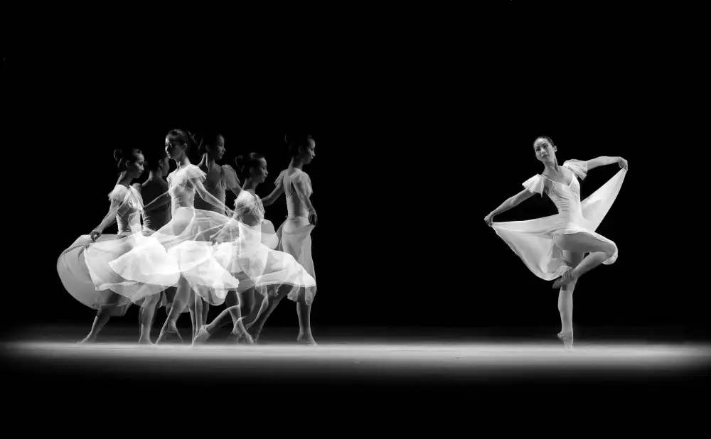 Bunjamin, Antonyus: Balerina-Bewegung