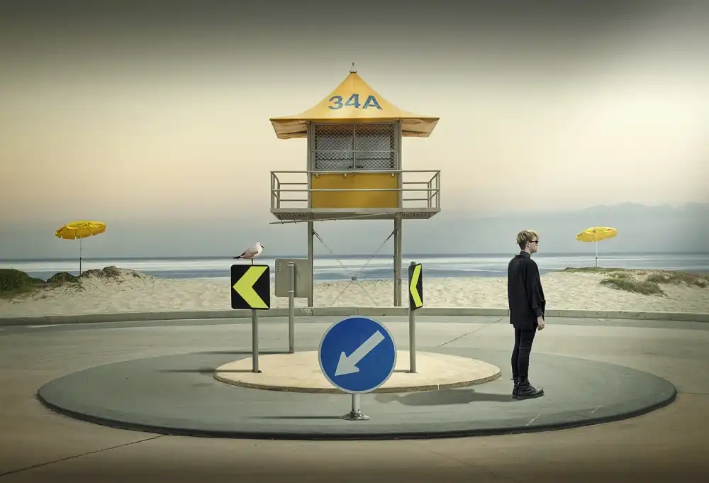 Donoghue, Adrian: The roundabout