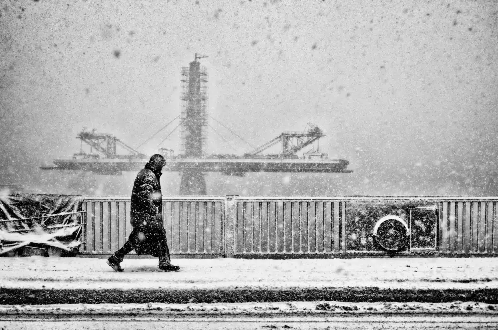 Kadir: Metro bridge