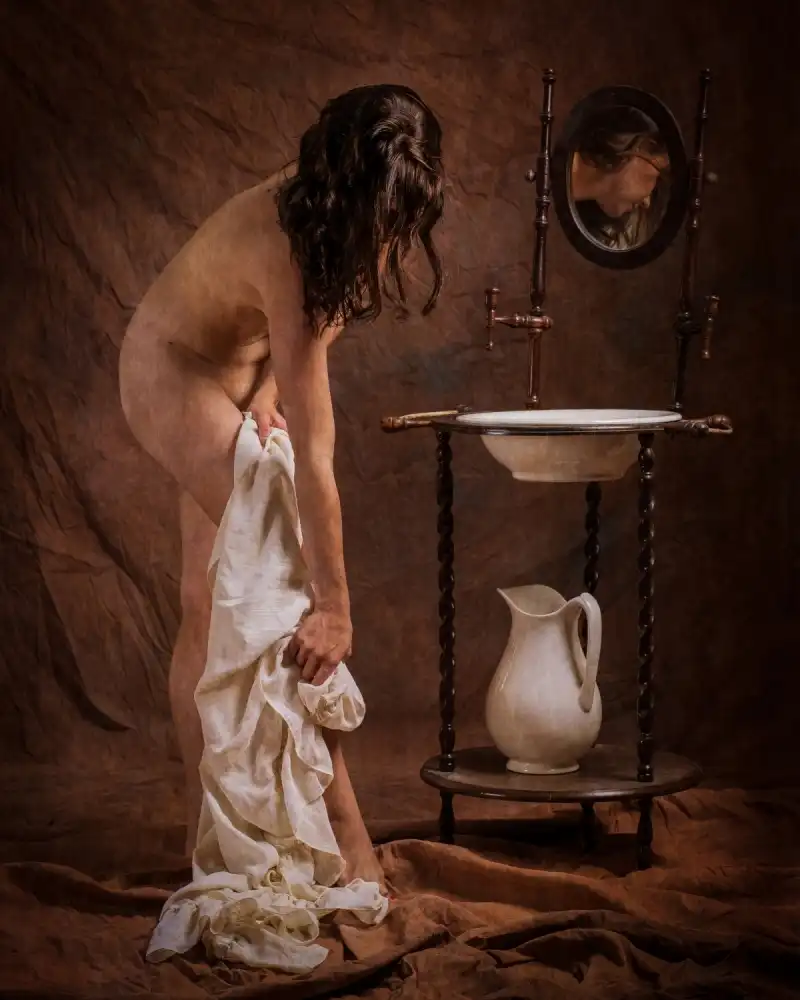 Dumont, Mike: Brooke with Towel