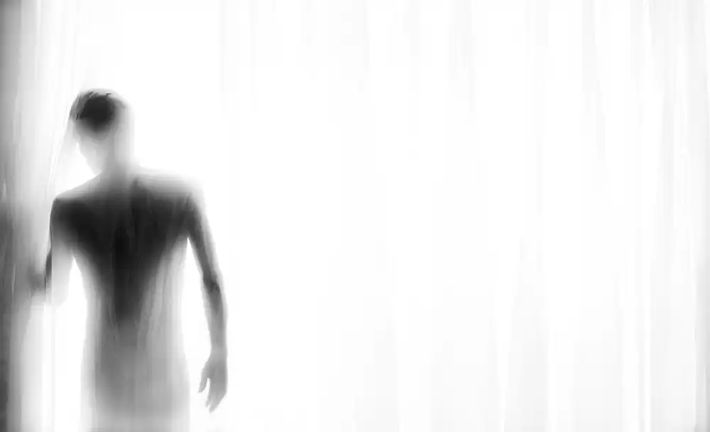 Haghi, Babak: Man in Light