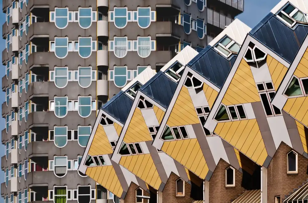 Maastricht, van Henk: viele Stände.