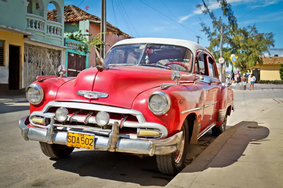 Unknown: Old Chevrolet in Trinidad, Cuba