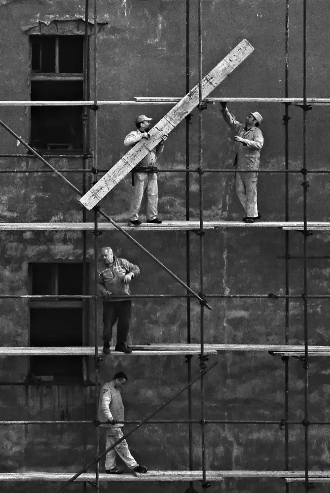 Milutinovic, Violeta: Workers 2