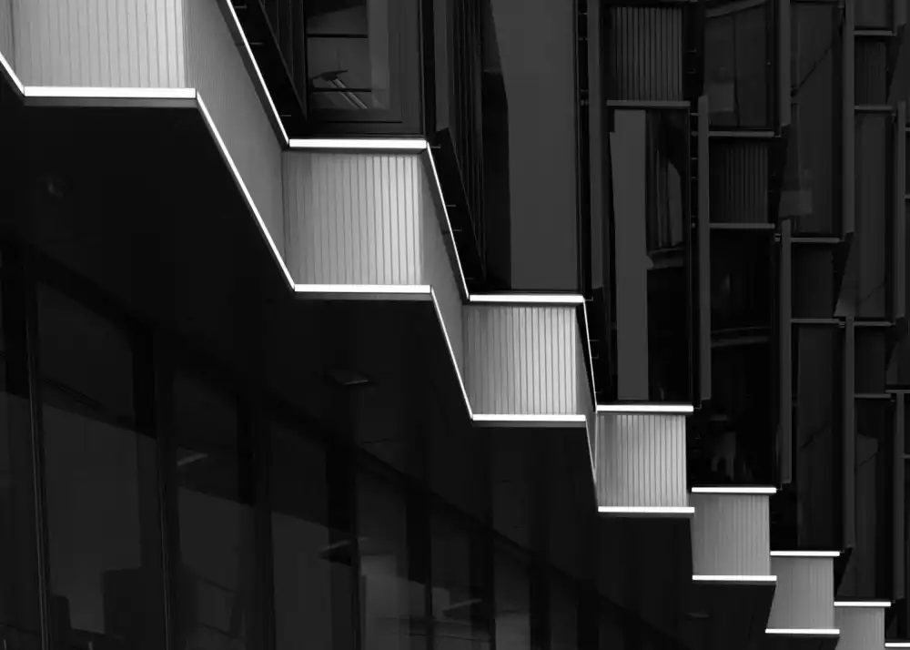 Azevedo, Olavo: LINES AND CONTRAST