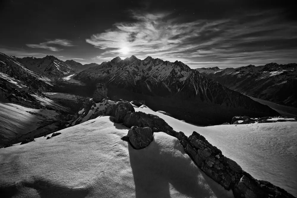 Zhang, Yan: Mondlicht über dem Tasman-Gletscher