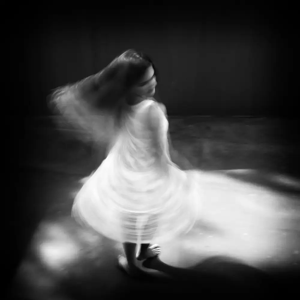Schleicher-Schwarz, Roswitha: pool_dancer