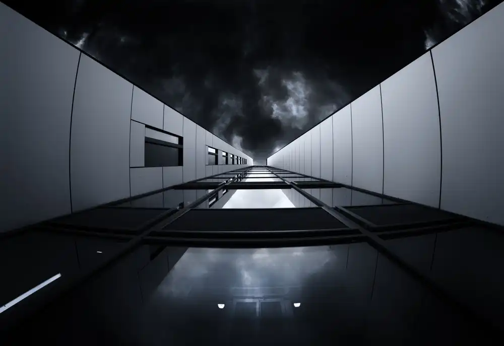 Wiel, van Jeroen: The Elevator