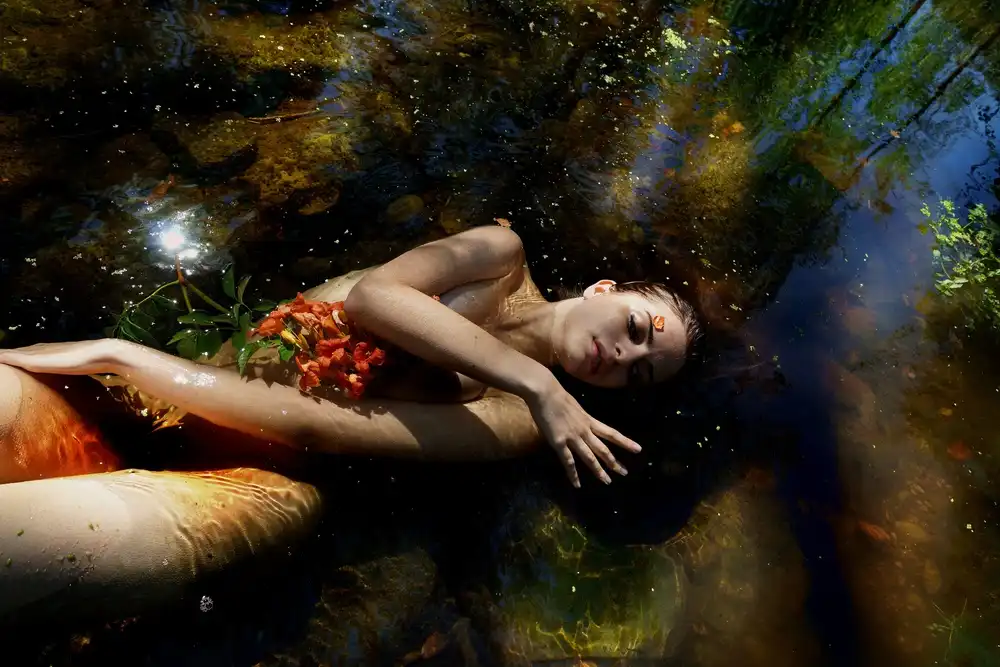 Sperma bilan qoplangan yalangoch dumbalarning fotosuratlari