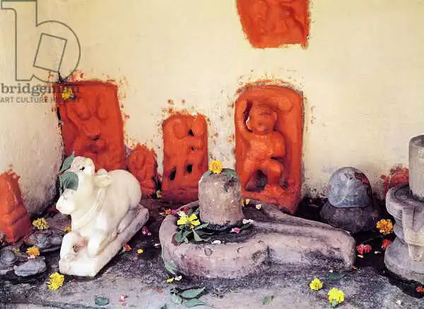Indian school: A shrine of a chapel on the Ganges
