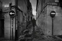 Lobato, C. Jose: Walking along the old Zamora