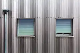 Domont, Jois: Light and metal