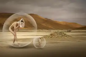 Diepenbroek, von Christine: Living in a bubble...