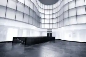 Luca: Empty Hall