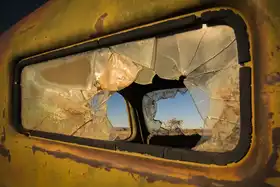 Wride, Linda: Deserted