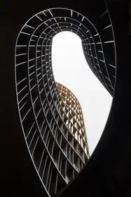 Grah, Vidic Anita: Axel Towers Lace