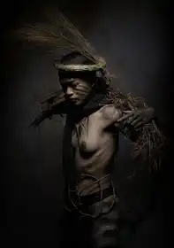 Sulistiawan, Hari: Hula hula tribe