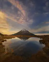Zhang, Yan: Mount Taranaki: Winter Sunrise