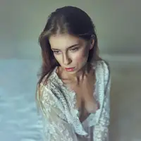 Darzi, Mike: Anna