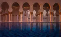 la, De Javier: Sunset on the Grand Mosque