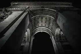 Amir: Arc de Triomphe