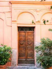 Zwart, Raisa: The Trastevere door ||