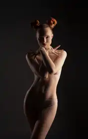 Guryanov, Andrey:  Gorgeous redhead naked lady