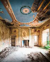 Robroek, Roman: Abandoned Villa with Fresco
