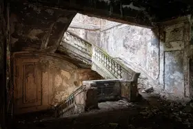Robroek, Roman: Concrete Hell