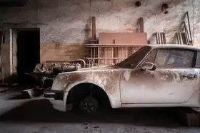 Robroek, Roman: Dusty Porsche
