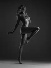 Anton, Rostovskiy: Kris in Dance