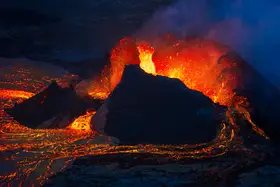 Castan, Martin David: Collapse