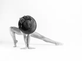 Calin, Silvia Rucsandra: Black hat