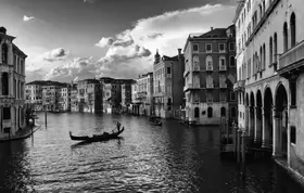 Végh, Izabella: Sguardo dal Ponte di Rialto