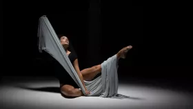 Raga, Gil Joan: Brenda and tulle