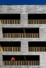 Wride, Linda: The Red Sunshade