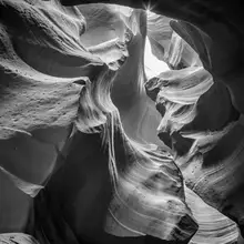 Viola, Melanie: MONOCHROME ANTELOPE CANYON Rock Formation