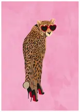 Manovski, Sarah: Sexy cheetah in heels
